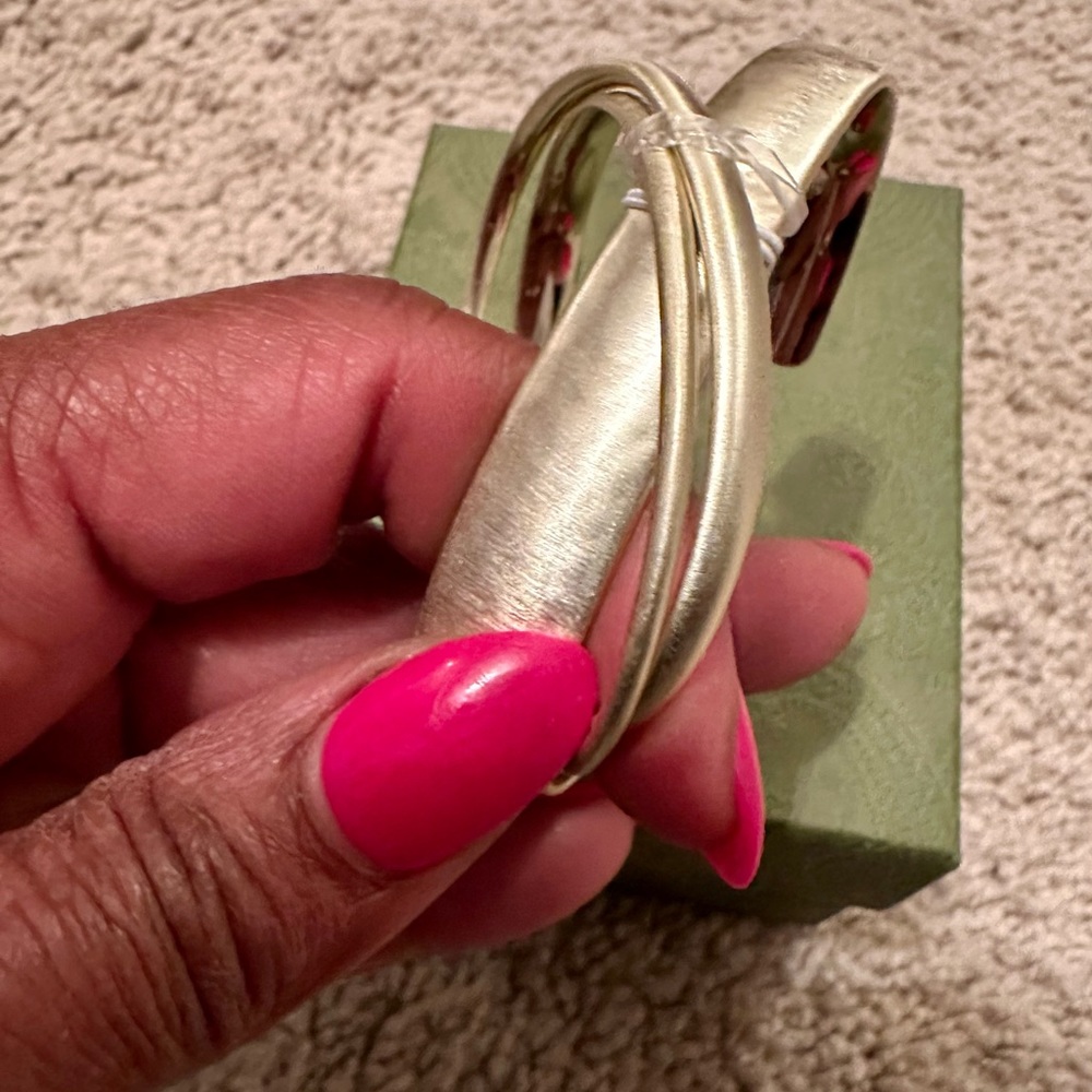NWT Kendra Scott bracelet